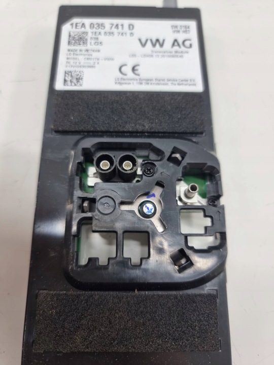 VOLKSWAGEN ID.3 2022 AMPLIFICATEUR ANTENNES