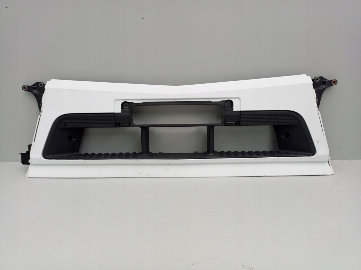 MERCEDES ATEGO III 3 A967 13- GRILLE CENTRALE PARE-CHOCS AVANT A9678804470 ÷