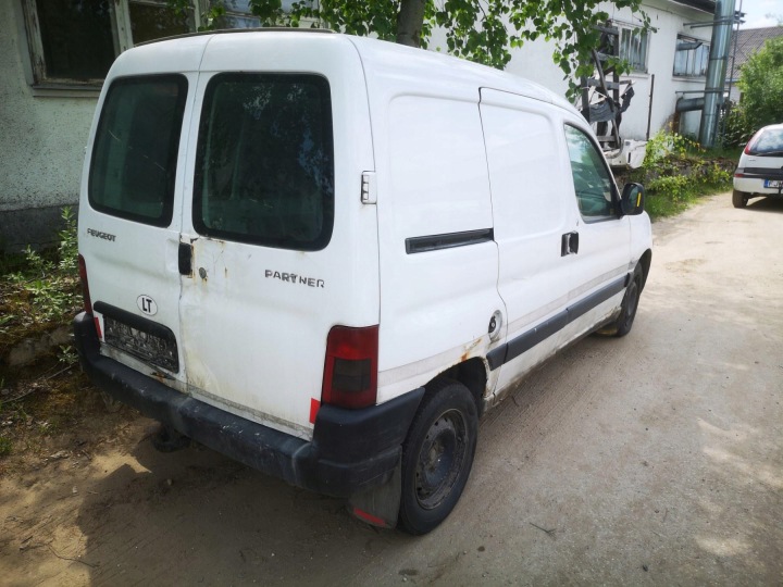 PEUGEOT PARTENAIRE MOTEUR BOUCHONS RÉCHAUFFEURS 2004 2.0L 030553W