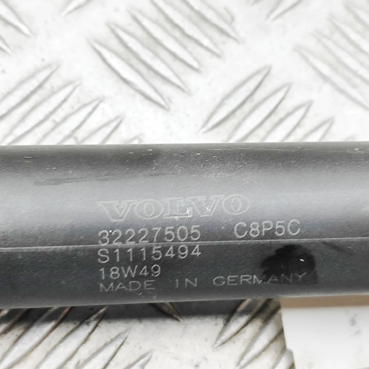 GAUCHE SERVOMOTEUR COUVERCLES DE COFFRE COUVERCLES DE COFFRE VOLVO S90 32227505 2.0L DIESEL 2019