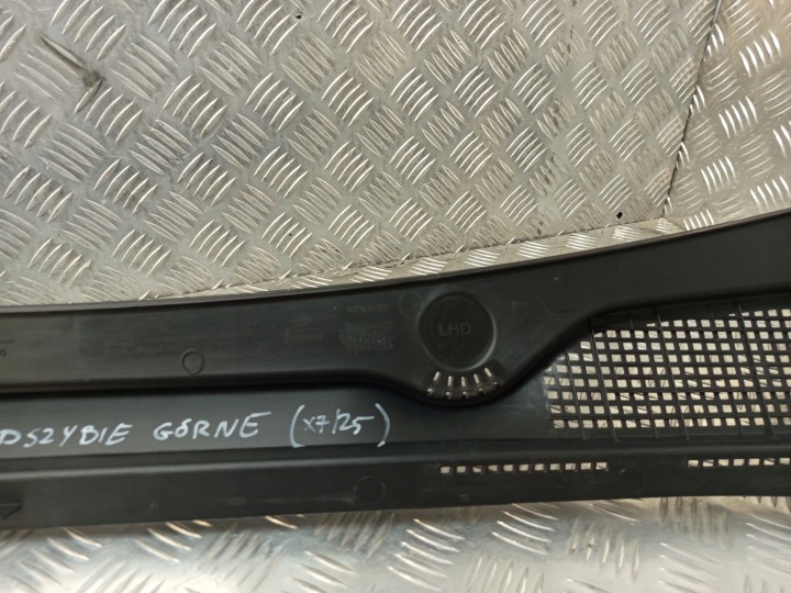 RENAULT CLIO V DOUBLURE DE PASSAGE DE ROUE SUPÉRIEUR 668114189R