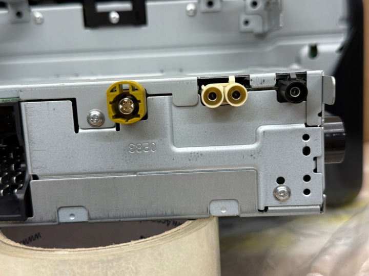 SKODA FABIA IV 4 RADIO MONITEUR ÉCRAN 654035869J