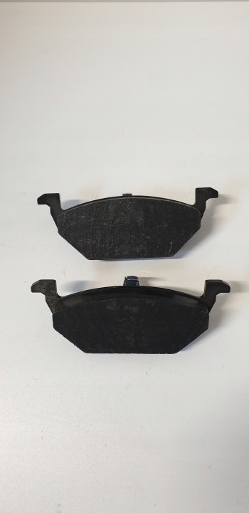 KIT PLAQUETTES FREINS FREINS DISQUE TRW GDB1386