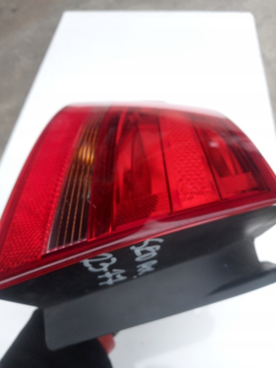 AUDI A4 B8 BERLINE PHARE DANS AILE ARRIÈRE GAUCHE ORIGINAL 8K5945095D 23-77