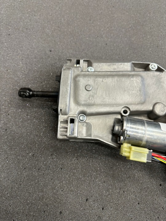 DOCIAG COUVERCLES DE COFFRE MERCEDES W254 W213 W206 A0999064703