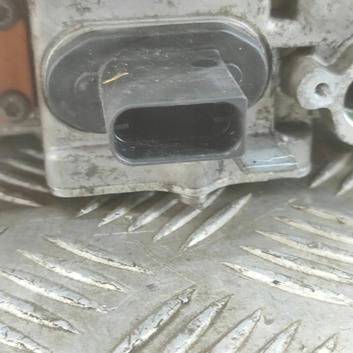 INWENTER BMW I3 (I01) 9845349 ÉLECTRIQUE 125KW 2021