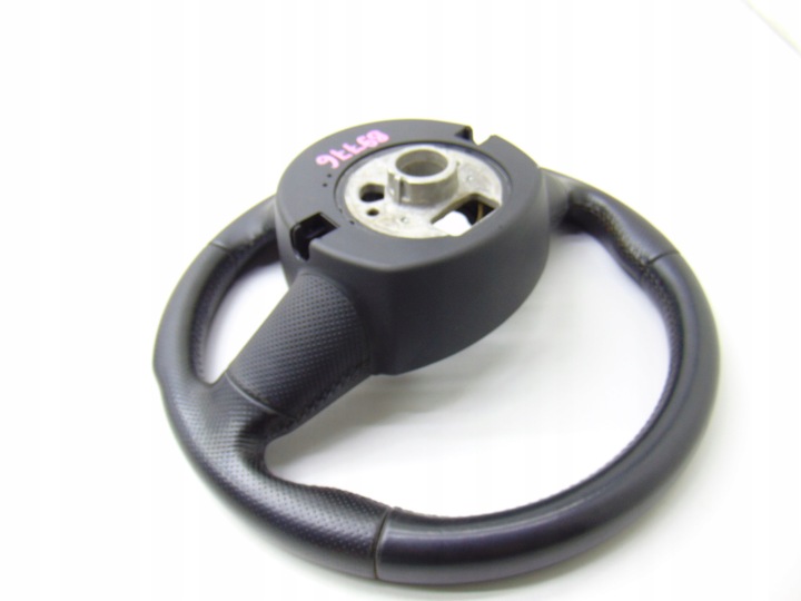 VOLANT CUIR MATELASSÉE MULTI AUDI A3 8P LIFT 8P0419091D