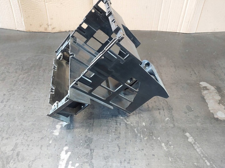 CHÂSSIS TABLEAU DE BORD INSTRUMENTATION RADIO SKODA SUPERB B5 (3U) 3U0858757