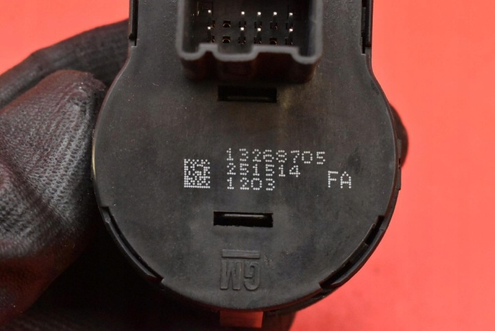 COMMUTATEUR COMMUTATEUR FEUX 13268705 OPEL ASTRA 4 IV J 09-12