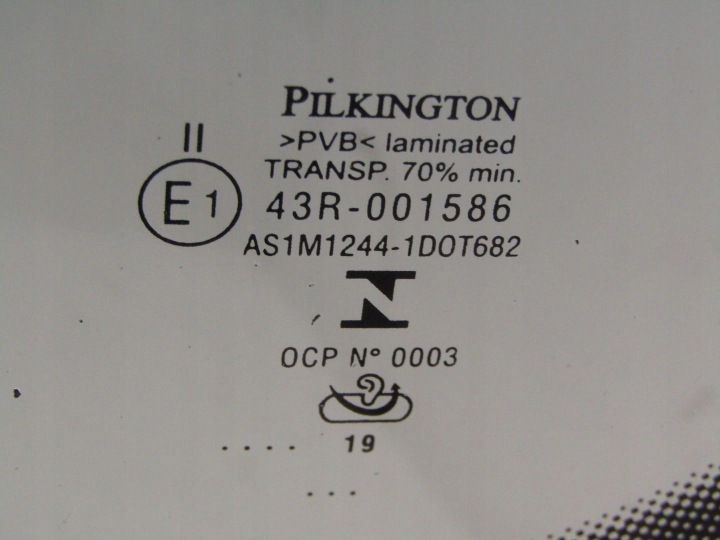 PARE-BRISE AVANT AVANT 19R AUDI Q3 8U S-LINE 145418