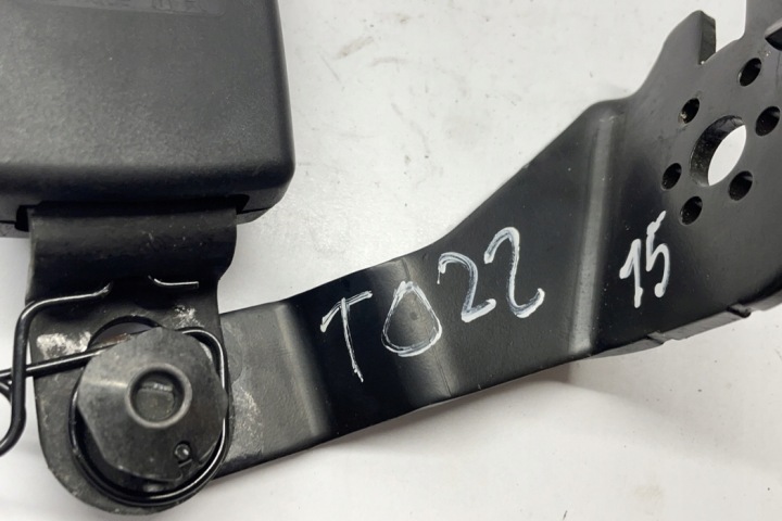 AGRAFE ARRIÈRE GAUCHE SIÈGES AUDI A8 (4H_) 4H0857739 3.0L GASOLINE 245KW