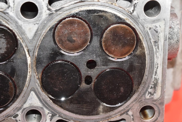 CULASSE MOTEUR DROITE 0594B AUDI A5 8T 3.0 TDI 240 KM 07-11