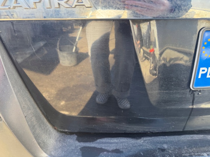 OPEL ZAFIRA B COUVERCLES DE COFFRE COUVERCLES DE COFFRE CODE VERNIS 2HU Z20R