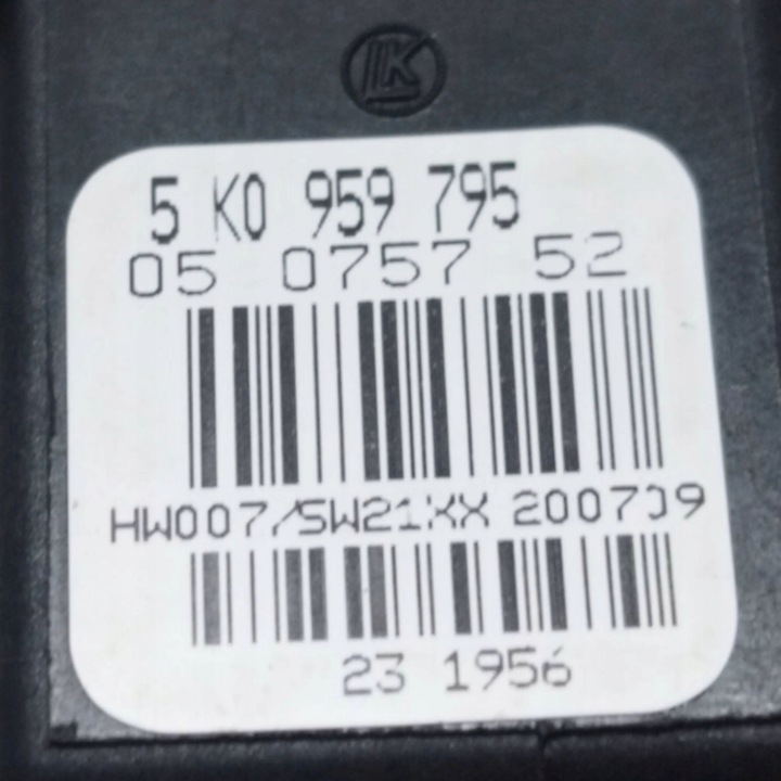 2010 SKODA OCTAVIA MK2 (1Z) PETIT MOTEUR VITRES ARRIÈRE 5K0959703
