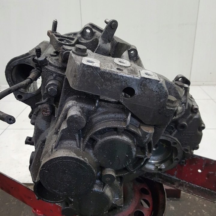 BOÎTE DE VITESSES MANUELLE VOLKSWAGEN TOURAN 1 HDU 09115