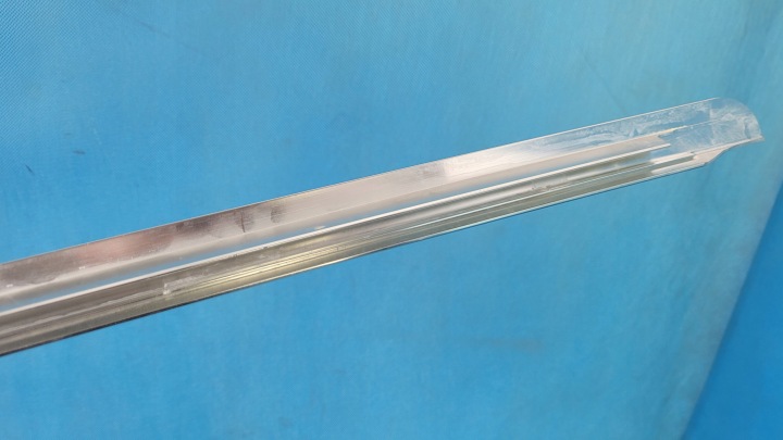 W205 MOULURE DÉCORATIVE CHROME GAUCHE ARRIÈRE A2056700122