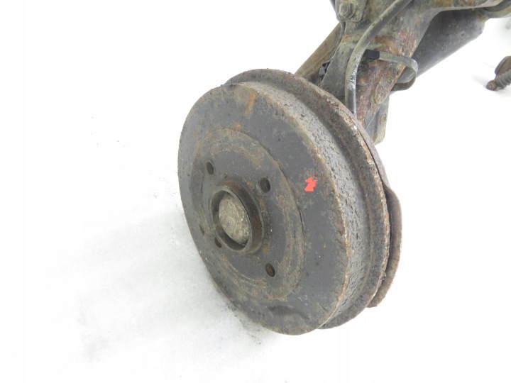 POUTRE ARRIÈRE PEUGEOT 206 HAYON