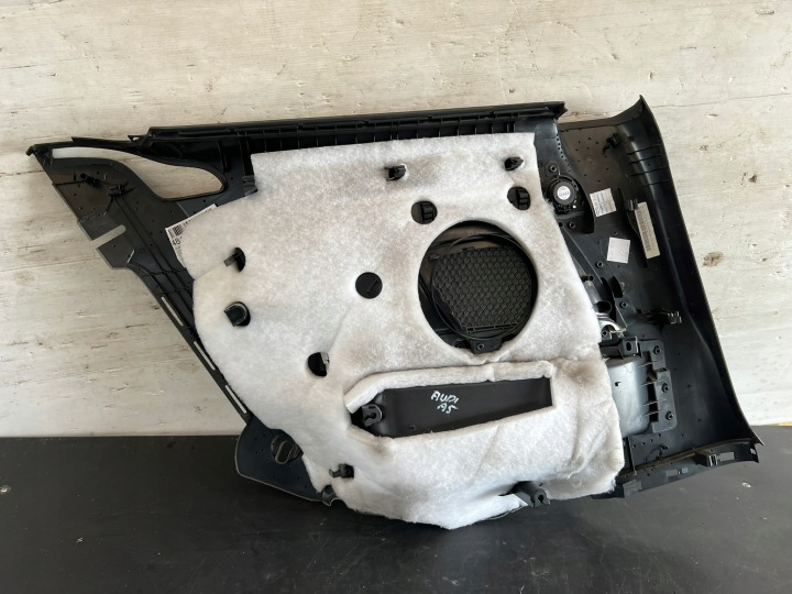 AUDI A5 8T COUPÉ GARNITURE PORTES DROIT ARRIÈRE 8T086703624A