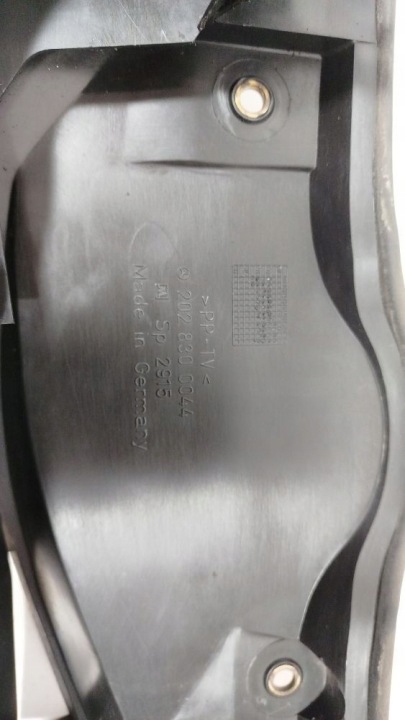 DOUBLURE DE PASSAGE DE ROUE AVANT MERCEDES-BENZ C W202 2028300044