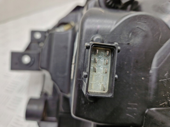 PROJECTEUR DROITE CÔTÉ CITROEN C3 AIRCROSS 462161423