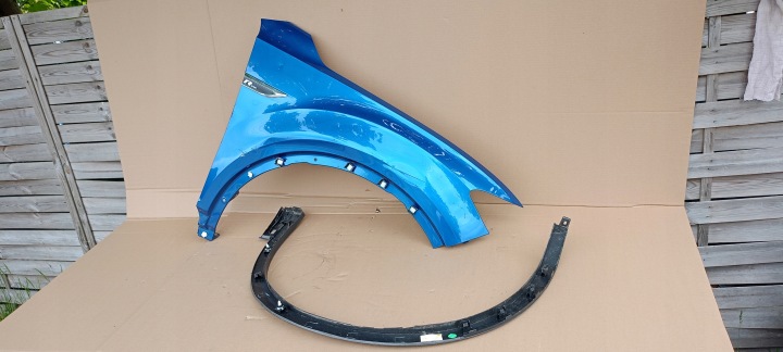 AILE AVANT AVANT DROIT VW VOLKSWAGEN T-ROC AVEC MOULURE 2GA853718C 2GA
