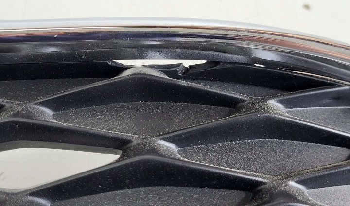 GRILLE CALANDRE AVANT FORD FOCUS 2014-2019R