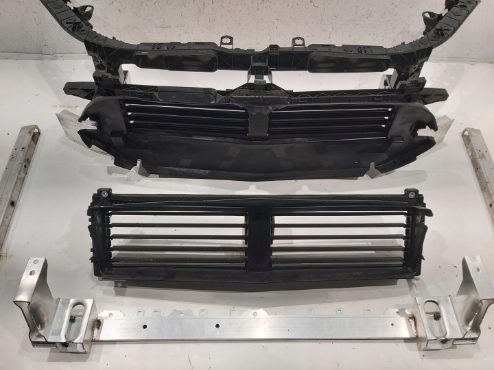 COURROIE AVANT POUTRE STORE MERCEDES A-KLASA W177