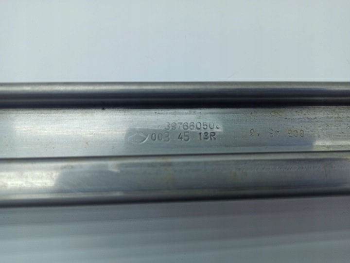 BARRE CENTRALE PORTE COULISSANTE MERCEDES-BENZ VITO VIANO W639 A6397660500