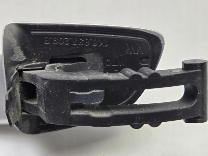 POIGNÉE PORTE COULISSANTE DROITE VW SHARAN II 1K8837209B