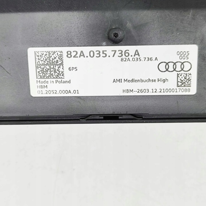 USB AUDI A3 SPORTBACK (8YA) 82A035736A 34273651 1.5L 110KW 2022