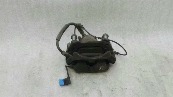 MERCEDES C CLASS W205 LEFT AVANT CALIPER A2054210181 BRAKE CALIPER AVANT GAUCHE