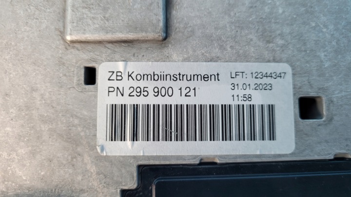 MERCEDES EQE 350+ 23R MODULE TABLEAU DE BORD HUD A2069008420