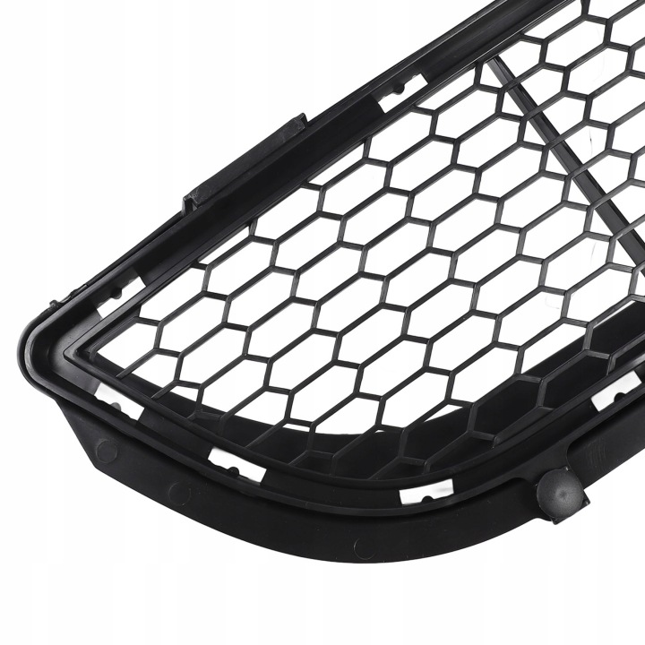 PARE-CHOCS INFÉRIEURE CENTER GRILLE 51118047365 GRILLE WENTYLACYJNY AVEC AVANT 9P