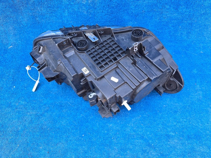 PHARE GAUCHE AVANT AVANT LED BMW 2 PIÈCES F39 7420439