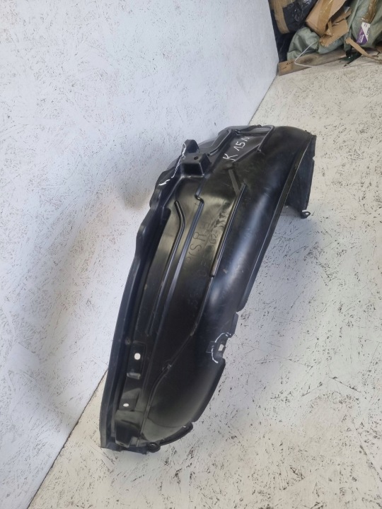 SUBARU IMPREZA II AVANT CÔTÉ DROITE PASSAGE DE ROUE AVANT