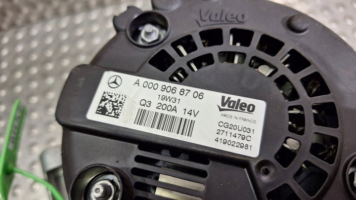 ALTERNATEUR 200A A0009068706 MERCEDES W166 W205 W213 W238 W292 43 AMG 3.0B