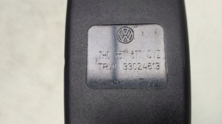 2005 VOLKSWAGEN TRANSPORTER CARAVELLE T5 AGRAFE PANNEAU AVANT 7H0857877