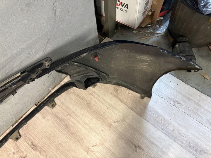 TOYOTA CAMRY VIII PARE-CHOCS AVANT AVANT 52119-33A50