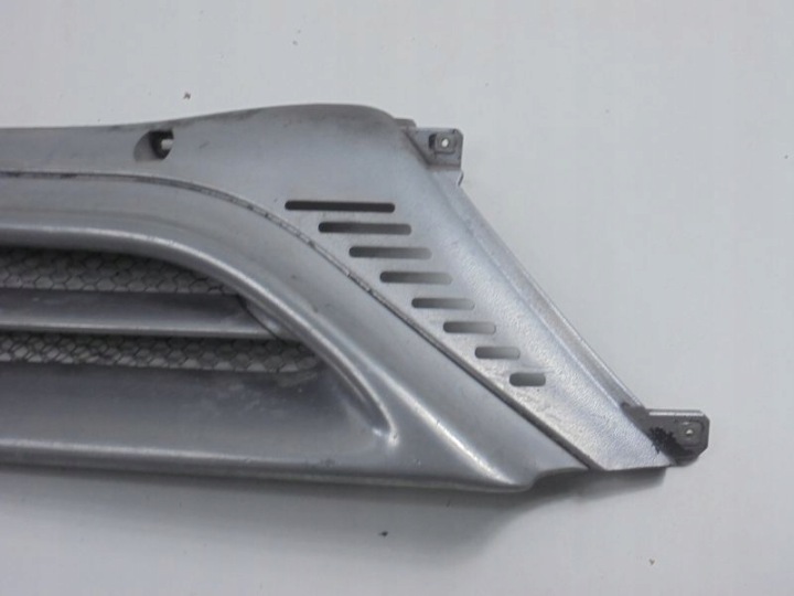 ALFA ROMEO 166 CALANDRE GRILLE DROITE 156016559