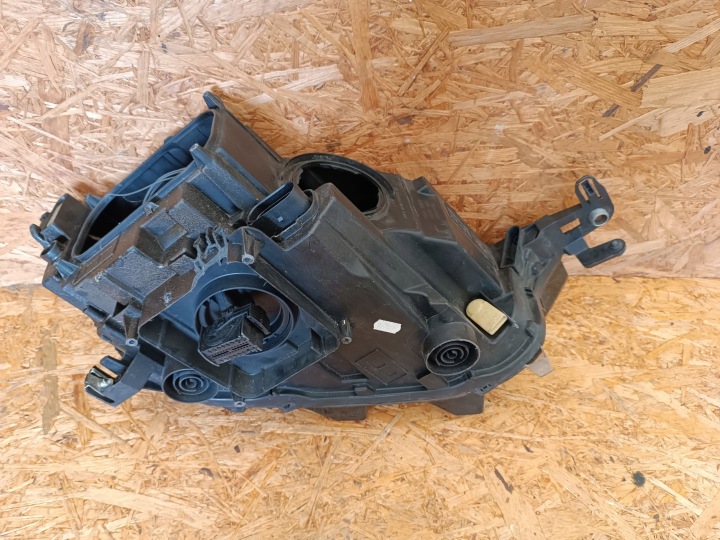 PHARE GAUCHE AVANT PROJECTEUR EUROPE 2GA941035D VOLKSWAGEN T-ROC