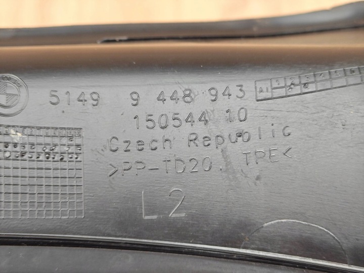 ORIGINALE RAINURE JOINT D'ÉTANCHÉITÉ ODPLYW EAU GAUCHE BMW G30 LCI LIFT 9448943 24KM