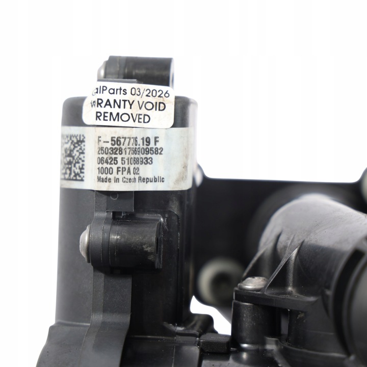 AUDI A4 B9 A5 F5 8W 2.0 TFSI POMPE À EAU THERMOSTAT CHÂSSIS 06L121111P