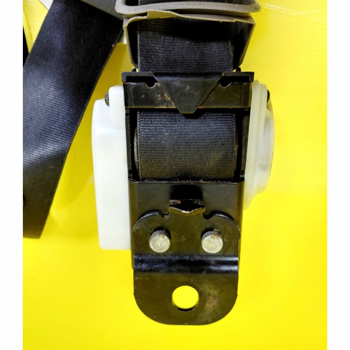 CEINTURE DE SÉCURITÉ DROIT AVANT CHRYSLER VOYAGER 0TR451L5AC NR789