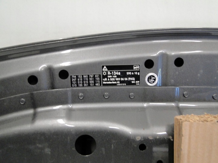 MERCEDES CAPOT COUVERCLE MOTEUR COULEUR GRISE 787 GLB 247 X247