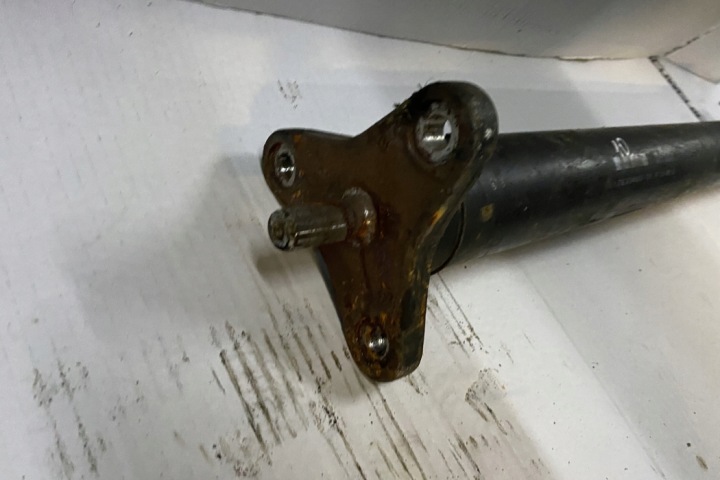 ARBRE DE TRANSMISSION BMW 5 (F10) 7633480 2.0L DIESEL 155KW 2013