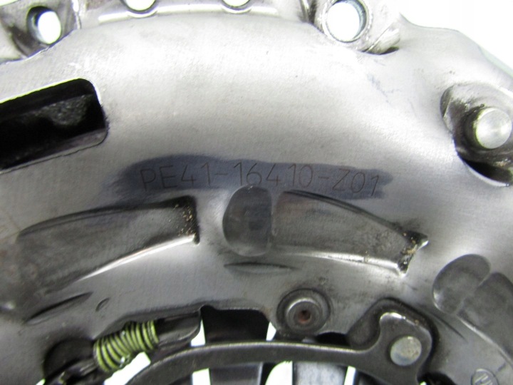 MAZDA CX-30 2.0 SKYACTIV-X 24R EMBRAYAGE DISQUE COLLIER VOLANT BIMASSE