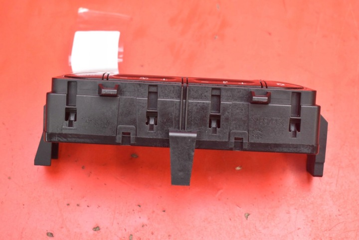 PANNEAU COMMANDE CONDUIT D'AIR CLIMATISATION 96377774XT CITROEN C3 C 3 1 I 02-10