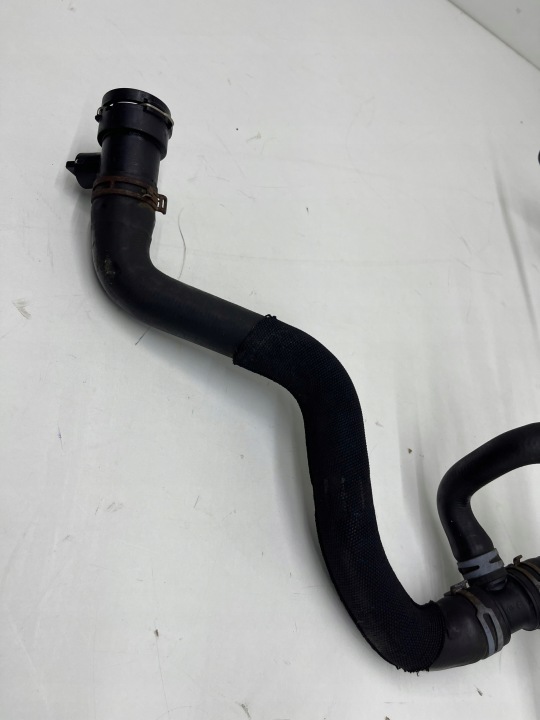 AUDI A6 C7 2.0 TDI CNH FIL CONDUITES DE DÉRIVATION TUBES EAU RADIATEUR ENSEMBLE
