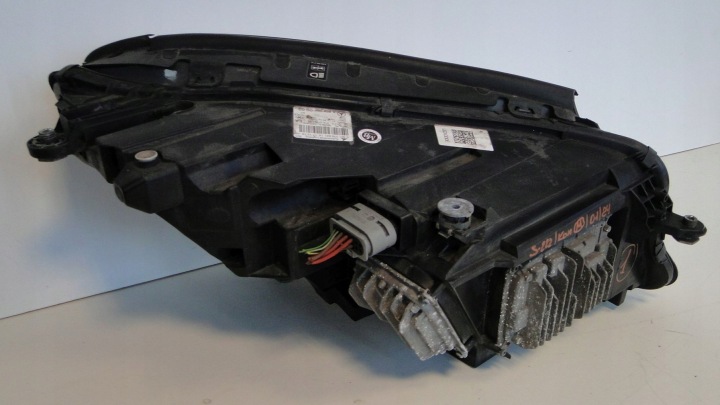 MERCEDES AVEC W222 222 PUCE PHARES GAUCHE PHARE GAUCHE LED ILS 63 AMG