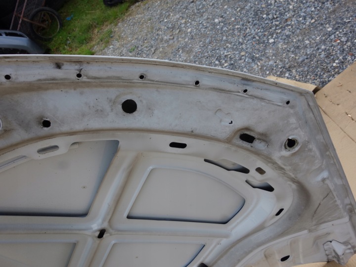 CAPOT SKODA OCTAVIA III 5E0 BLANCHE